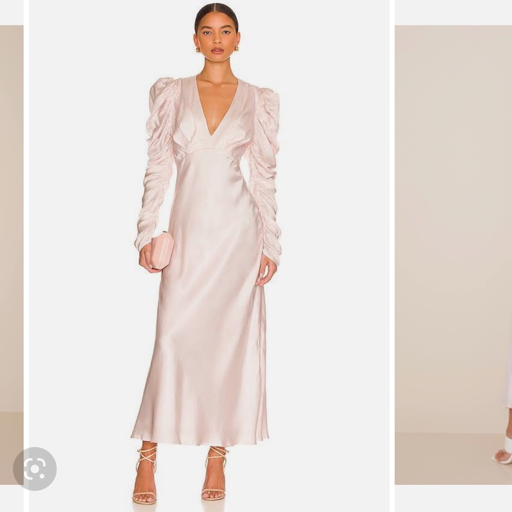 NWT Bardot soft pink Zaria dress. Size 4 US. Selling because it didn’t fit me.